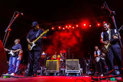 Víctor Aneiros Band + Mike Wheeler, Alex Zayas & Antonio Serrano