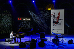 Giovanni Mirabassi & Cyril Mokaiesh