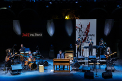 Mauri Sanchis Band (Featuring: Damon Robinson & Oneida James)