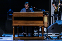 Mauri Sanchis Band (Featuring: Damon Robinson & Oneida James)