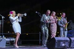 Gunhild Carling & The Carling Family Jazz Band