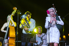 Gunhild Carling & The Carling Family Jazz Band