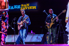 Patax “Play The Beatles”