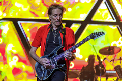 Steve Vai