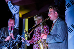 Gunhild Carling & The Carling Family Jazz Band