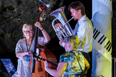Gunhild Carling & The Carling Family Jazz Band