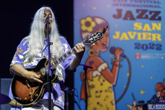 Young Gun Silver Fox